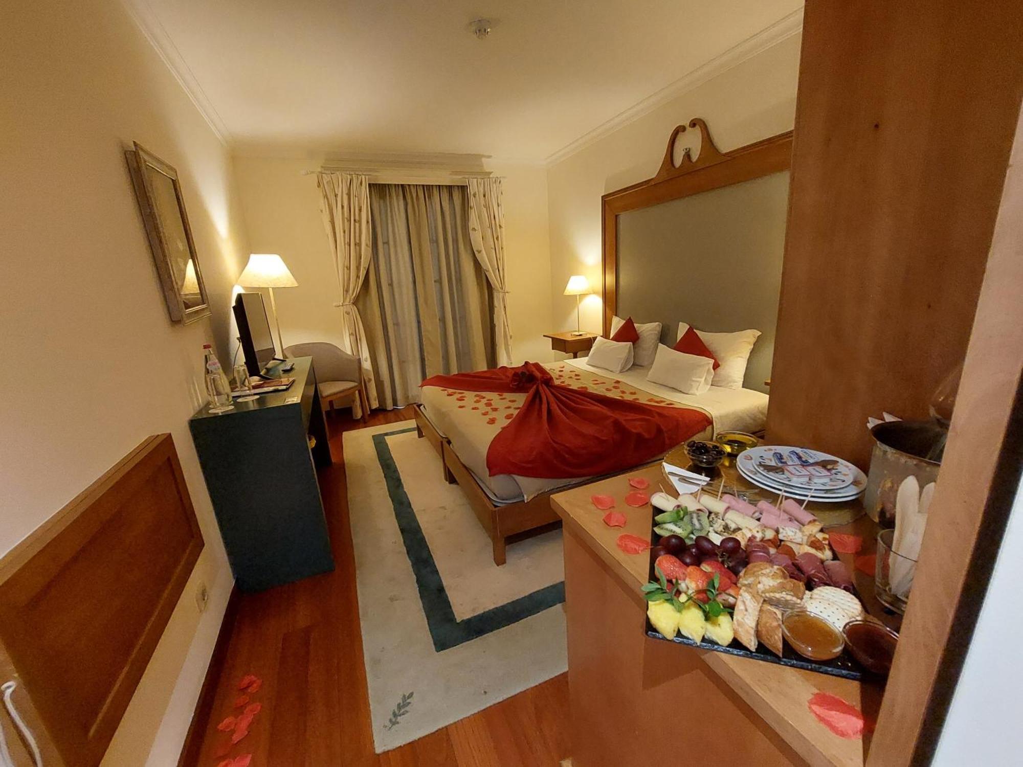 Estalagem Do Vale Hotel เซาวิเซนเจ ภายนอก รูปภาพ